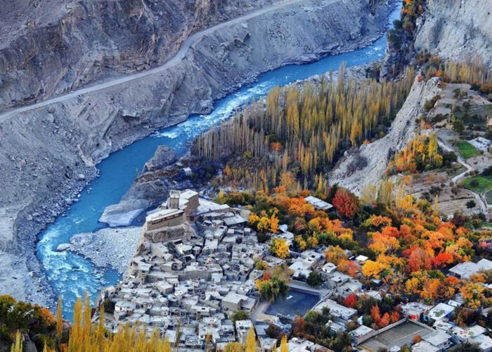httpsincrediblenorth.pk Hunza tours and travels hunza visit gilgit baltistan (1)